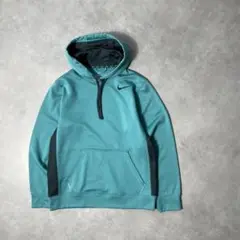 13285 NIKE THERMA-FIT パーカー