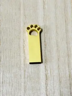 JASTER 猫　ネコ　ねこ　キャット　イエロー黄色USBメモリーpc128GB