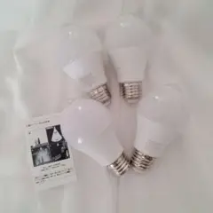 ✨新品✨LED 人感センサー 電球 50/60HZ センサー照明 4個