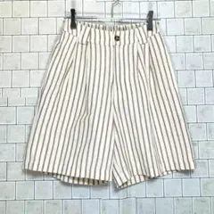 ストライプ Mサイズ ショートパンツ　シンプル 人気デザイン　夏オススメ