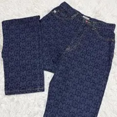 美品 MCM 希少 ジーンズ ロゴ 総柄 S 金ボタン 革パッチ ストレート