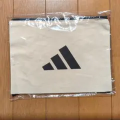 ノベルティ　アディダス　adidas 　ポーチ