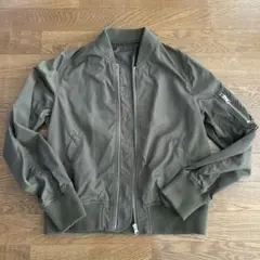 Item thumbnail for item b4bd005c-a5f6-4401-837e-5fd2415d88b1