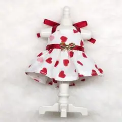 Item thumbnail for item 7d03443b-f0d5-445b-a8ea-9d997c327f09