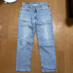 LEVI’S