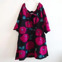 Ovenzzeilo 花柄 チュニックワンピース 七分袖 ブラック×レッド
