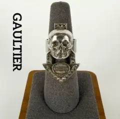 Item thumbnail for item ca87c0ce-7e70-4e97-a3a6-cee30312d99f
