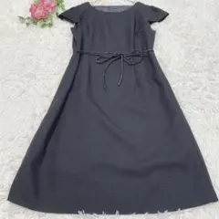 美品【15】旭屋 アサヒヤ　ワンピース　ウエストひも付き　黒／ブラック