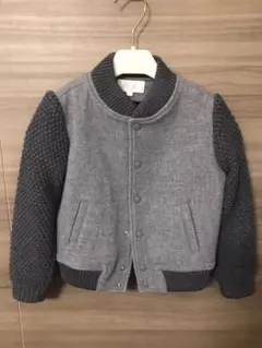 グッチのアウターになります。