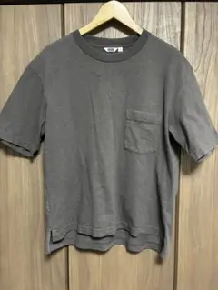 ユニクロ　オーバーサイズ　ポケ付き　ブラウン　M tシャツ