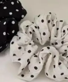 水玉模様シュシュ 2個セット