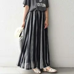 美品✨　SHIPS別注　UHURU プリントバリエーションスカート　M　ラメ
