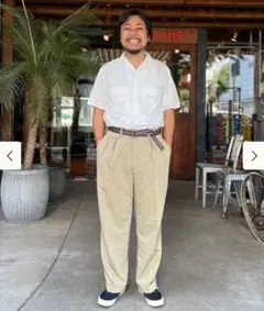 ビームスプラス　ベージュ　2プリーツチノパン