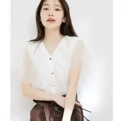 美品　VIS（ビス）　フリルチュールドッキングトップス