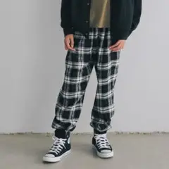 Item thumbnail for item 94832494-f0de-42e5-bc0f-4b0eec799bb4