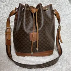 美品 CELINE セリーヌ マカダム トリオンフ ショルダーバッグ 巾着