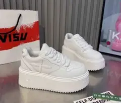 shein 厚底スニーカー　ホワイト