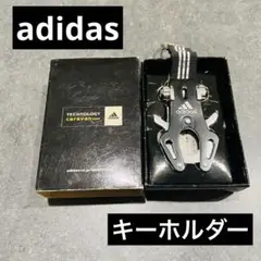 adidas アディダス　キーホルダー　箱付き　ブラック