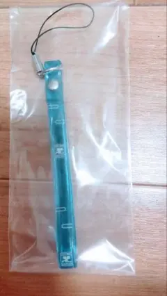 クレージュ　ストラップ