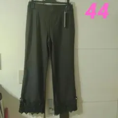 Item thumbnail for item 18b23397-874b-4d6e-9da5-3ced24c8b46d