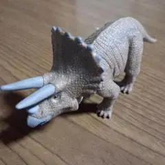 アニア★トリケラトプス
