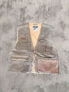 Item thumbnail for item 1b5b3f50-62e9-4c56-8ed6-902f0b8ab653