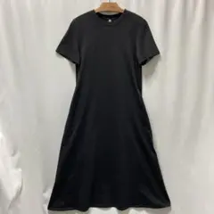UNIQLO ユニクロ　ロングAラインワンピース ブラック　半袖　Sサイズ
