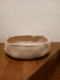 麻ひもで作ったペットベッド