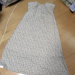 【新品同様】大きいサイズ　BEAMS ビームス　花柄ワンピース