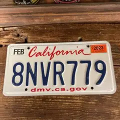 カリフォルニア　ナンバープレート779