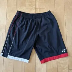 ヨネックス　YONEX ハーフパンツ　黒色　ブラック　メンズ　Lサイズ
