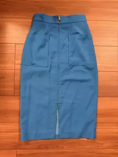 Natural Beauty Basic ブルータイトスカート