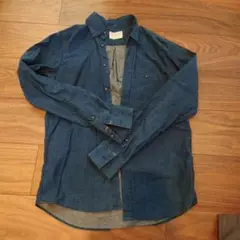 nudie Jeans Co. ダークデニム長袖シャツ