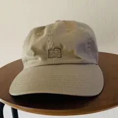 ベージュ アメリカ国旗刺繍キャップ　TAKEO KIKUCHI（タケオキクチ）