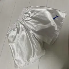 PUMA ホワイトハーフパンツ　140