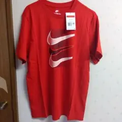 新品未使用タグ付きNike レッド Tシャツ