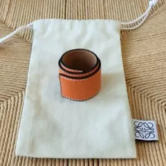 Item thumbnail for item 8215ba4a-870e-48d6-adcb-0458de127853