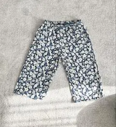 UNIQLO 七分丈 フィットパンツ