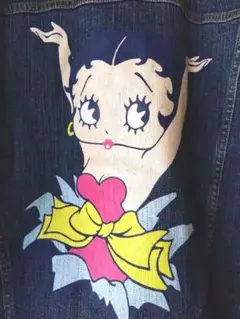 Betty Boop ジャケット　デニム　刺繍　派手　ワッペン　ビジュー　M Betty Boop ジャケット デニム 刺繍 派手 ワッペン ビジュー M