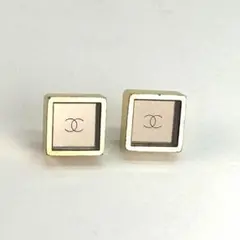 シャネル ピアス スクエア 箱付き 2001年 訳あり