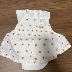 プティマイン花柄刺繍ワンピースロンパース 付き60-70cm