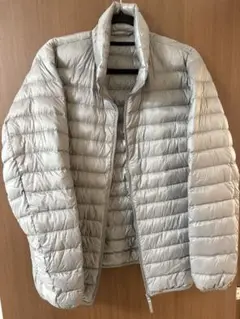 UNIQLO ULTRA LIGHT DOWN(グレー)