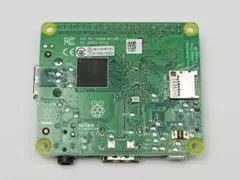 Raspberry Pi 3 Model A+ 本体