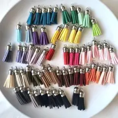 タッセル　チャーム　62個セット　全長3.5cm 手芸　ハンドメイドパーツ