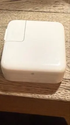 Apple 30W USB-C電源アダプタ