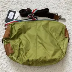 《新品タグ付人気早い者勝ち》オロビアンコtruccoショルダーグリーン