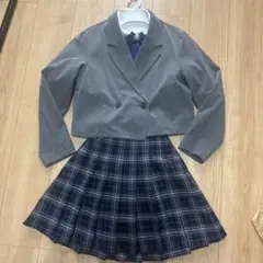 Item thumbnail for item 7005a6f1-4cc4-4778-9663-23bfcf32431f