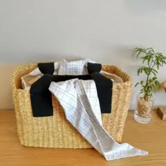 MUUN ムーニュ スクエア型カゴバッグ