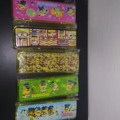 ミニオンズ　ぷらペンケース　５種類セット
