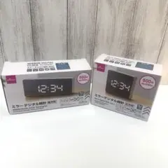 ダイソー　ミラーデジタル時計　2個セット